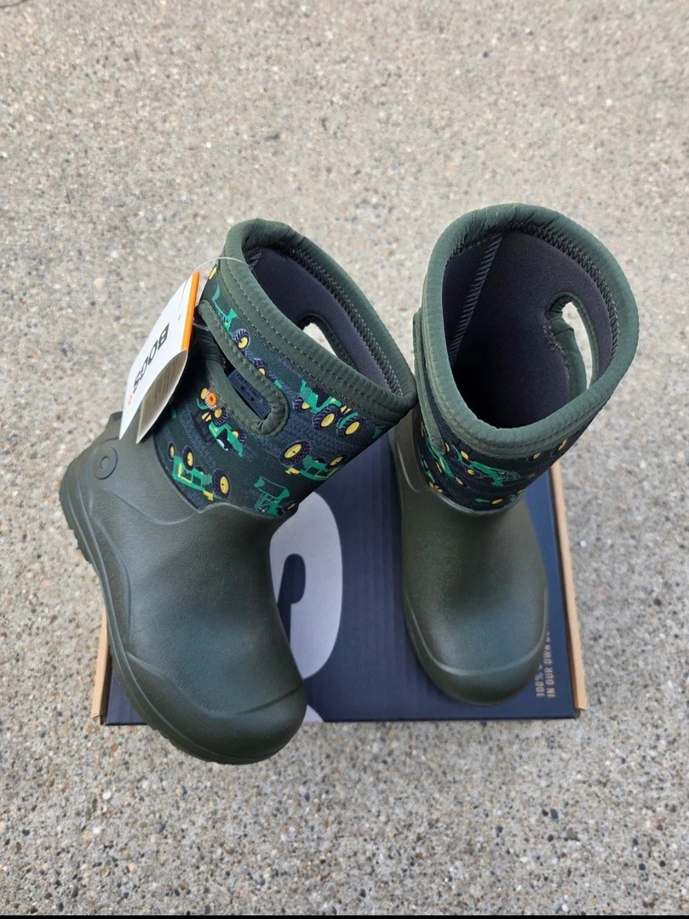 Bogs Green Waterproof Pull-On Boots Big Boys 3